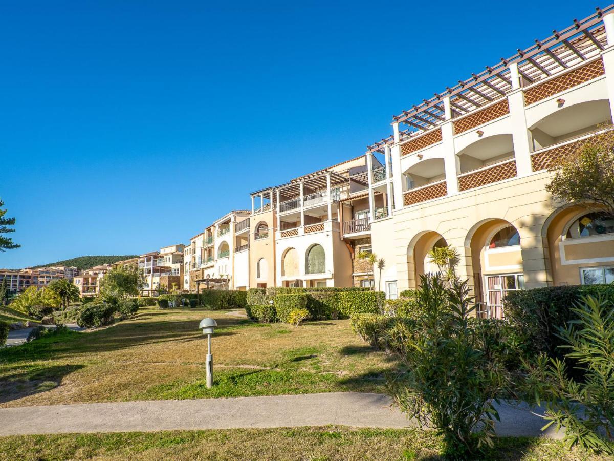 Apartment Village Cap Esterel - Le Village-52 By Interhome Saint-Raphaël Eksteriør billede